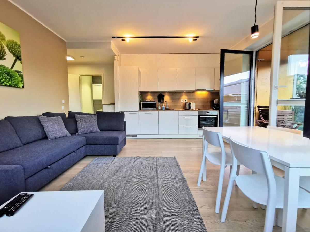 Scandian Apartments - City Hub Tallinn Bagian luar foto